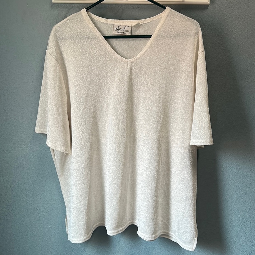 ❌❌❌SOLD❌❌❌KATHIE LEE BLOUSE SIZE 22W / 24W WHITE COLOR